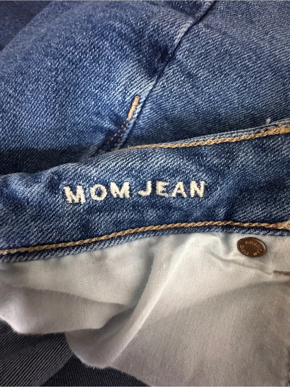 WJ529 {American Eagle} 